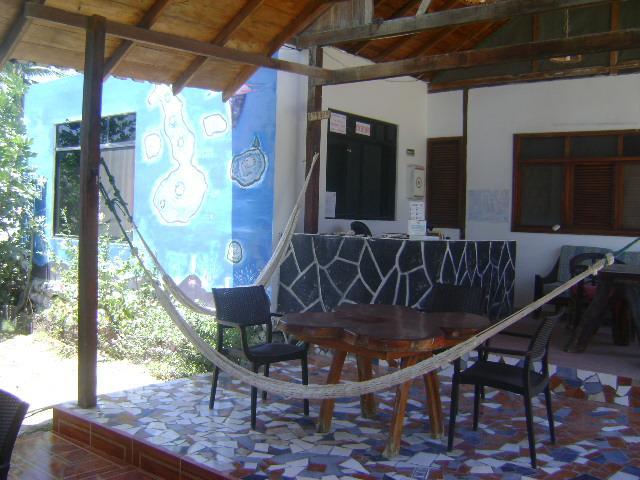 Las Gardenias Hotel Puerto Villamil Exterior photo